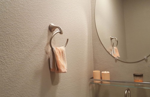 North San Jose Apartamento | Perfecto segundo piso BR en N. San José 聖 何 西 帶 家具 豪宅 2 樓 房間 出租