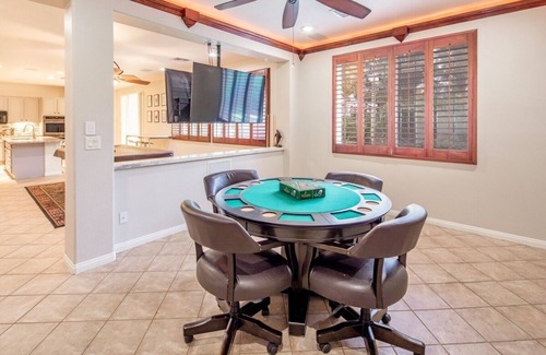 MacDonald Highlands Casa | Perfect 5Bed 3Bath Vacay in Las Vegas!