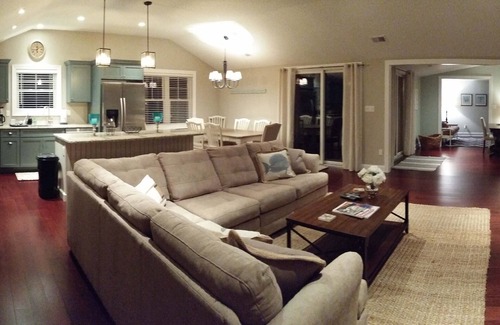 Swainton Casa | Hermosa familia Avalon Alquiler con piscina climatizada y spa