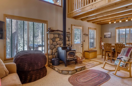 Serene Lakes Casa | Perfect cabin near the lake and slopes w/ pool table, wood stove, & free WiFi