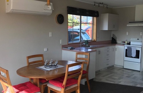 Invercargill Casa | Ciudad perfecta que vive a 700 metros del centro ya 50 metros del hermoso Queens Park.