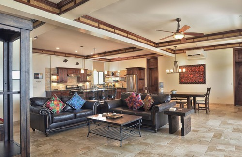 Río Sittee Villa | Perfect combination of luxury and adventure!