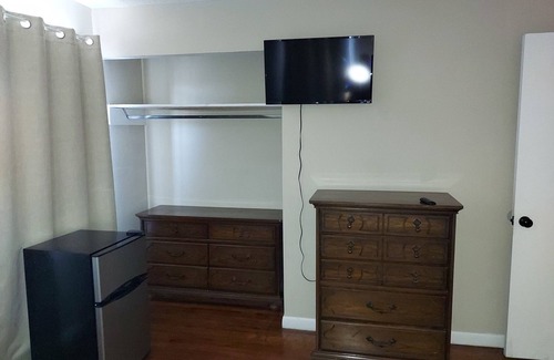 St. Andrews Casa | Perfect commute..lots of room and free parking!
