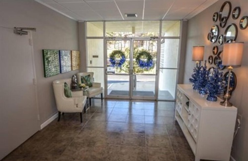 Mid America Apartamento | Perfect Couples Retreat - close to all amenities