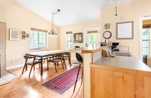 Creekside Meadows Casa | Perfect Family Home in Driggs 15 minutes to Grand Targhee - Hot Tub