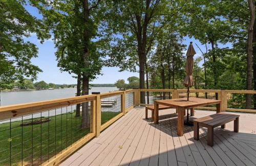 Lake Norman of Catawba Casa | Perfect Family Meeting Place Big Views Private