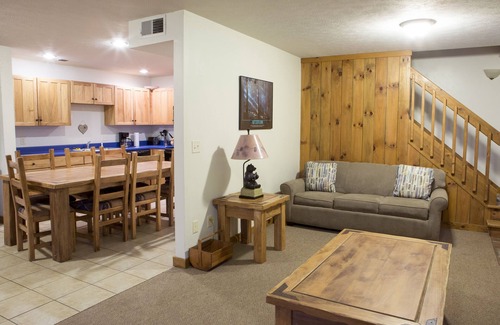 Ghent Cabina | Espacio grande para grupos en ladera en Winterplace Ski Resort