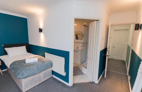 Wolverhampton Apartamento | Perfect for Contractors - Long Term Discounts, Free Parking & Fast Wifi