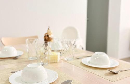 Taman Pertama Apartamento | Perfect for Families & Larger Groups, KL MRT- M Vertica