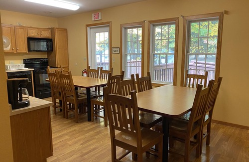 Shorewood-Tower Hills-Harbert Casa | Perfect for family gatherings