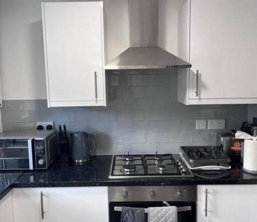 West Thurrock Casa | Perfect for family getaways