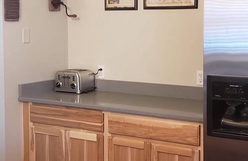 Three Oaks Casa | ¡Nuevo! Perfecto para grupos, camine hasta Journeyman / downtown Three Oaks