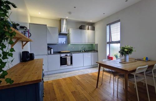 Windsor Apartamento | Perfect for Legoland, Windsor Castle and Ascot with free parking