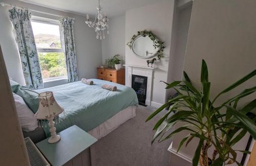 Gallt Y Foel Casa | Perfect for Snowdon. Groups, families+dogs welcome