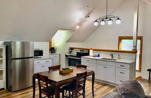 Fairview Apartamento | Perfect for Two! Oak Hill in Fairview. 30min from Nashville or Franklin