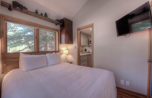 Breckenridge Casa | Perfect Getaway Cabin with Nearby Hike&Bike Trails