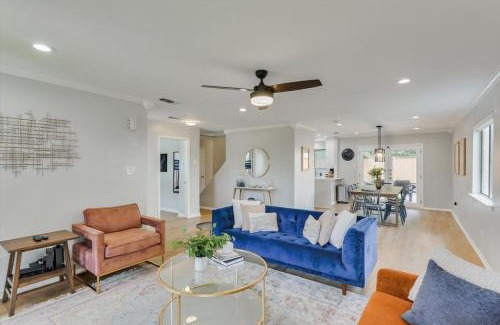 Plano Casa | Perfect Getaway Home w 5 Bedrooms & Backyard Oasis