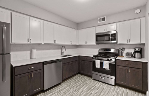 Rochester Apartamento | Perfect Getaway Comfort & Stunning City Views