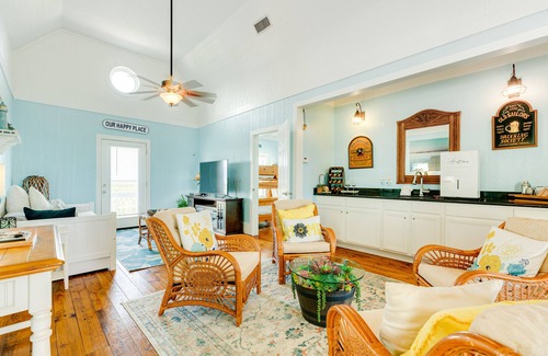 Port Bolivar Casa | Perfect | Gulf Views | Furnitured Deck | Sleeps 10