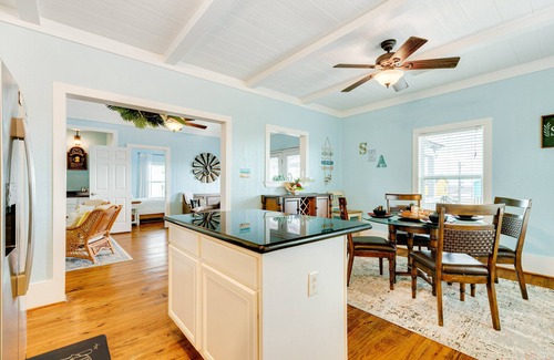 Port Bolivar Casa | Perfect | Gulf Views | Furnitured Deck | Sleeps 10