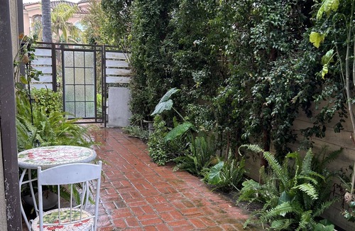 Downey Casa | Perfect Hideout!