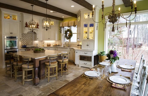 Lake Oconee Casa | Perfect Home in Reynolds, for Corporate Masters Golf Trips. Great mancave!