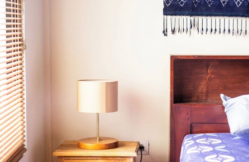 Umalas Hotel | Perfect hostel with AC/Private Bathroom Close to Canggu & Seminyak