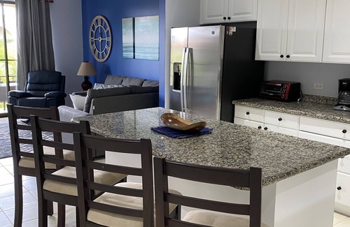 Santa Barbara Condominio | Perfect King Bed Comfy Condo with nice pool view! Pacifico with the Beach Club!