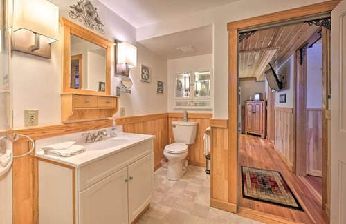 Montello Cabaña | Perfect lakefront cabin for any time of year