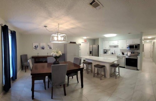 St. Marys Casa | Perfect little downtown St Marys getaway