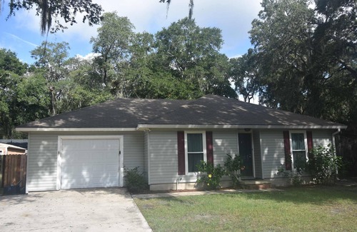 St. Marys Casa | Perfect little downtown St Marys getaway