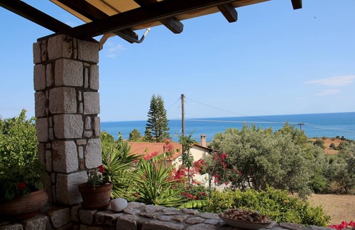 Aloizianika Casa | Fantástica ubicación: tranquila e idílica sobre el mar - casa de vacaciones Lakonia, Pelopon