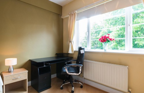 West Hampstead Apartamento | Ubicación perfecta, a 4 minutos del metro! Ligero, espacioso y cómodo, para 7 personas.