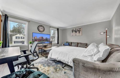 Hamburg Apartamento | Perfect Location and Fast Wi-Fi Heart of Village