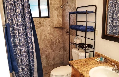 Tempe Apartamento | Perfect Location ASU Tempe 1 Bd 1Bath couples getaway!