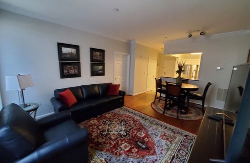 Federal Hill Condominio | Perfect Location: Fully Furnish Elegant One Bedroom Condo at the Harborview