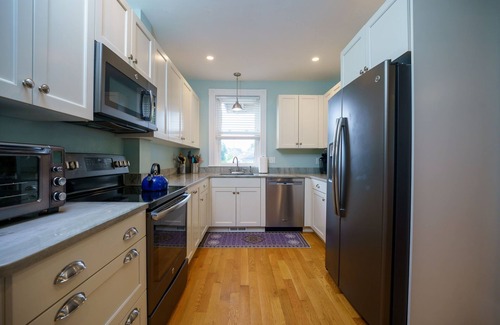 Narragansett Pier Casa | Heart of the Pier con 5 pases de playa a Narragansett Town Beach y al centro de AC