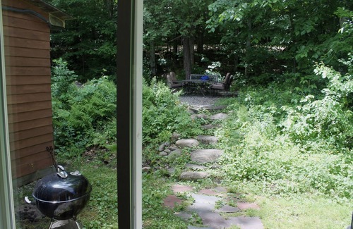 North Creek Casa | Perfect location right on the upper Hudson River. Just 5 miles from Gore