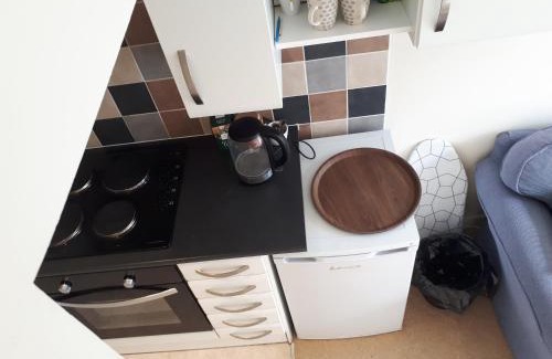 Lewes Apartamento | Perfect location studio