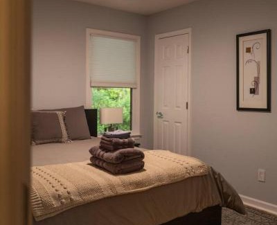Gerton Casa | Perfect Luxe Retreat with Hot Tub