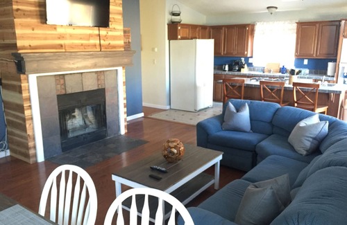 Wofford Heights Casa | ¡Escapada perfecta a la montaña con vistas panorámicas!