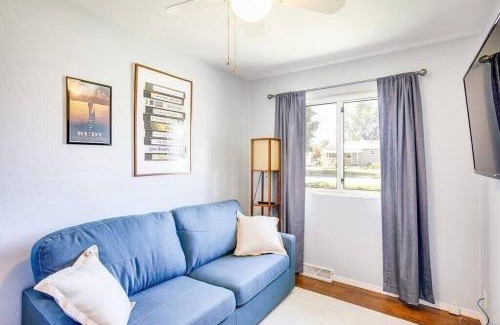 South Bend Casa | Perfect Notre Dame Weekend Home, 0.8 Miles to ND!