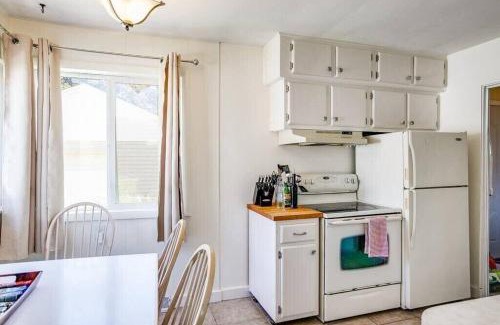 South Bend Casa | Perfect Notre Dame Weekend Home, 0.8 Miles to ND!