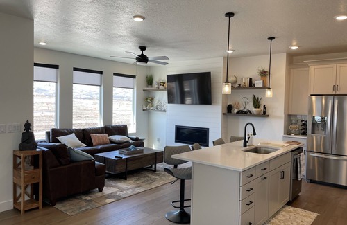 Park City Casa | Perfect Park City location w/ Hot Tub!