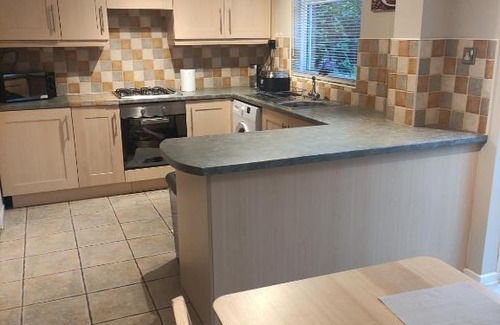 Walsall Apartamento | Perfect Place in Walsall/4 bedroom/long term workers or family home
