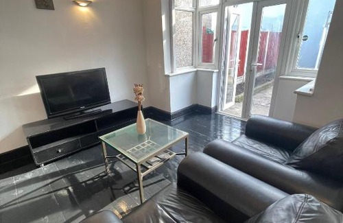 Lea Bridge Apartamento | Perfect Rooms near Stratford!