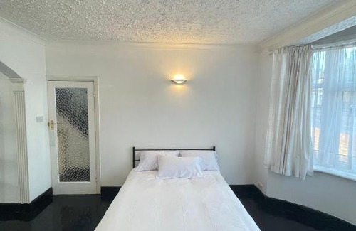 Lea Bridge Apartamento | Perfect Rooms near Stratford!