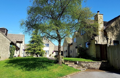 Coberley Cabaña | Perfecta base rural, cerca de las ciudades y pueblos de Cotswolds. Valor excepcional