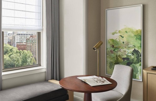 Back Bay East Hotel | Perfect Spot For Entertainment! 3 Relaxing Units Close to Carson Beach!