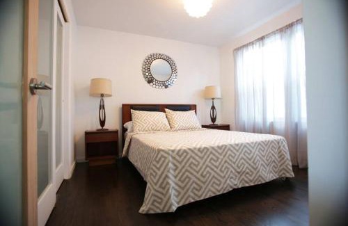 Mar Vista Casa | Perfect Venice Beach Vacation Home for Couples and Families